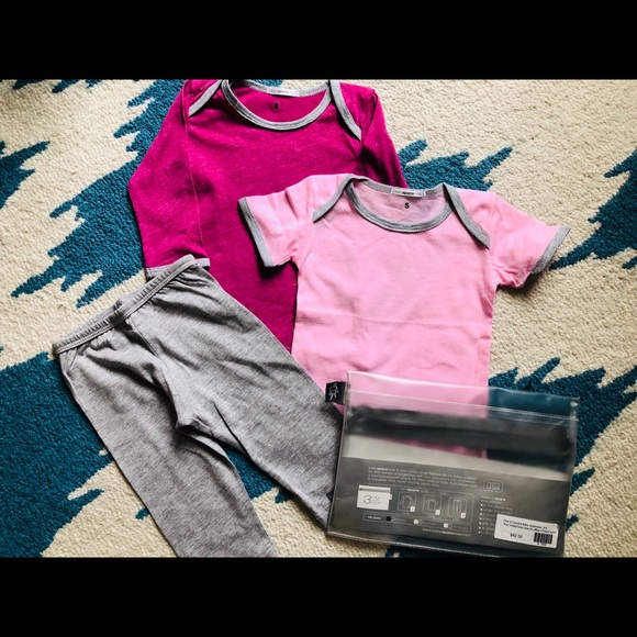 Newborn baby girl Sparewear - Picture 2 of 6